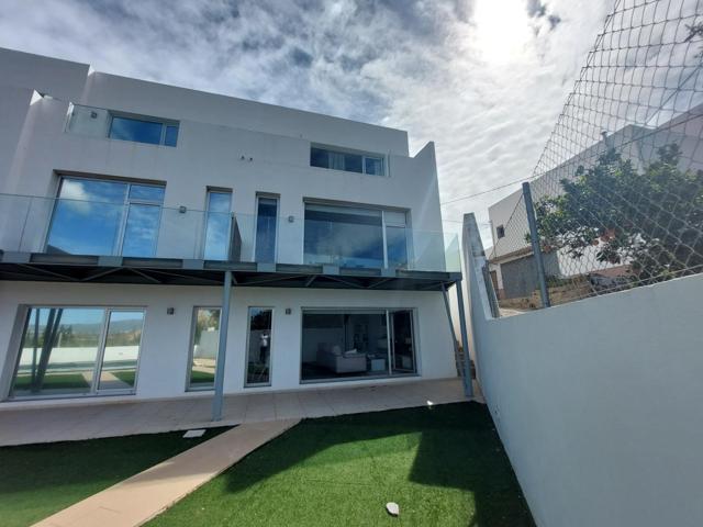 Triplex de 3 dormitorios con terraza en Mojácar photo 0
