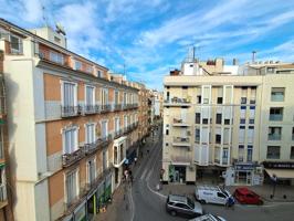 Piso en venta de 4 dormitorios con garaje centro de Murcia photo 0