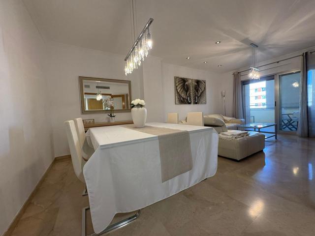 Piso de 3 Habitaciones y 2 Baños con Terraza, Piscina y Garaje en nuevo Altabix, Elche. photo 0