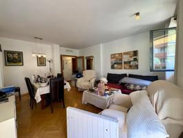 Piso de 3 dormitorios con garaje en Juan Carlos I Murcia photo 0