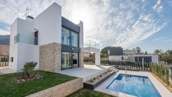 Villa de Lujo en Colonia de Sant Pere photo 0