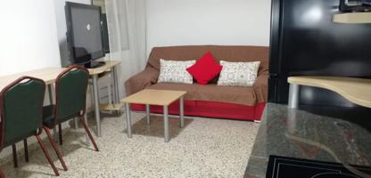 ALQUILER 250 € POR HABITACION- SOLO ESTUDIANTES photo 0