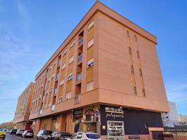 ESTUPENDA VIVIENDA DE 3 DORMITORIOS CON GARAJE Y TRASTERO photo 0