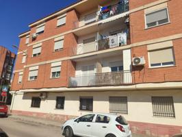 EXCELENTE VIVIENDA COMPLETAMENTE REFORMADA DE 3 DORMITORIOS photo 0