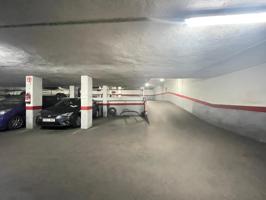 PLAZA DE PARKING JUNTO RAMBLA photo 0