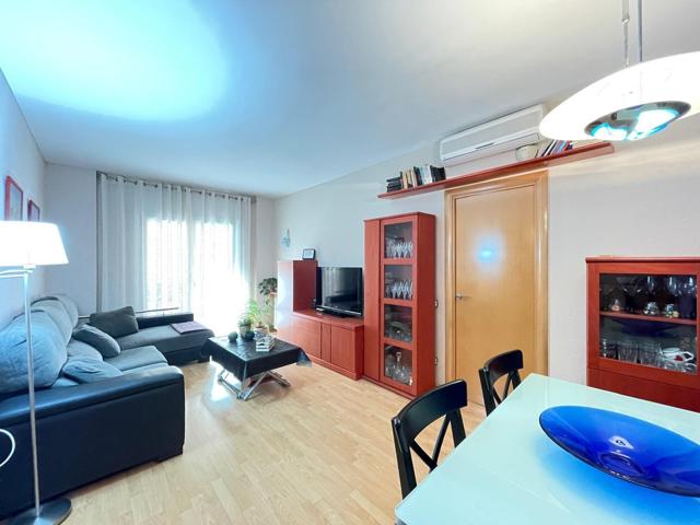 PISO EN CALLE MILAN photo 0