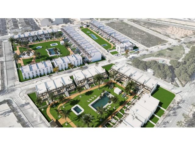 Villa En venta en Pilar De La Horadada photo 0