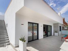Villa En venta en Murcia photo 0