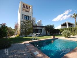Villa En venta en Murcia photo 0