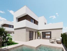 Villa En venta en Los Alcázares photo 0