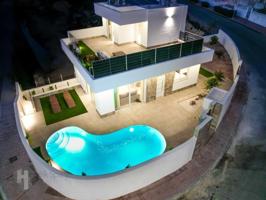 Villa En venta en Rojales photo 0