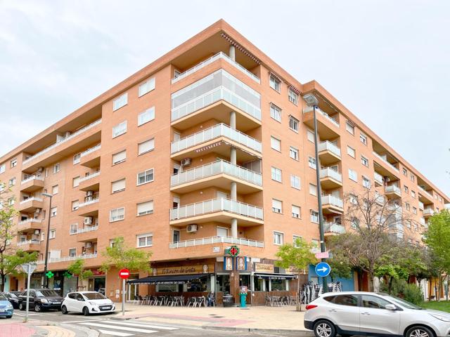 SE VENDE PISO REFORMADO DE TRES DORMITORIOS CON GARAJE Y TRASTERO EN LA JOTA photo 0