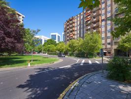 SE VENDE PISO DE 4 DORMITORIOS, BALCÓN, VISTAS DESPEJADAS, GARAJE Y TRASTERO EN EL ACTUR photo 0