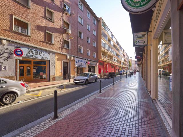 SE VENDE PISO REFORMADO DE TRES DORMITORIOS EN EL ARRABAL photo 0