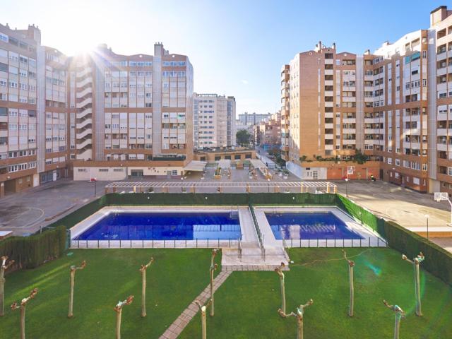 SE VEDE PISO DE TRES DORMITORIOS CON GARAJE Y TRASTERO EN ACTUR - ZARAGOZA photo 0