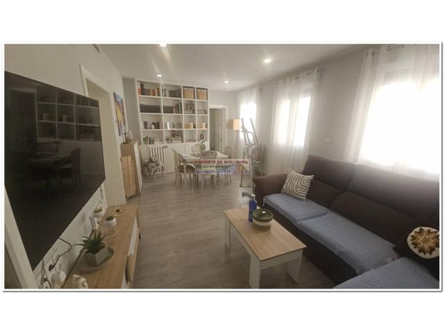 Piso en venta en Centro-Villacerrada-Pajarita(02003) photo 0