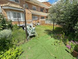 Chalet adosado en venta en La Ermita(28981) photo 0