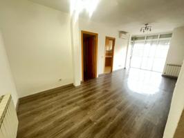 Piso en venta en Calle Pinto-San Roque photo 0
