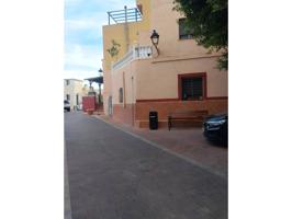 Vivienda en Huercal con posibilidad de hacer dos apartamentos photo 0