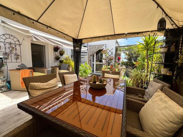 SE VENDE EXCLUSIVO CHALE EN LA ZONA DE LA NUCIA photo 0