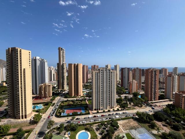 Espectacular Apartamento con Vistas Panorámicas al Mar en la Zona de Juzgados Nuevos – Benidorm photo 0