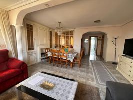 🏡 OPORTUNIDAD EN ZONA JUZGADOS – PISO DE ESQUINA CON TERRAZA Y PARKING photo 0