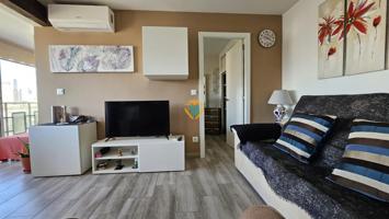 ¡Tu refugio en Benidorm! Estudio moderno a solo pasos de la PLAYA PONIENTE🌊☀️ photo 0