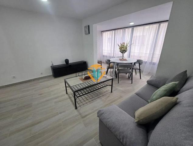 PISO EN PLENO CENTRO DE BENIDORM EN CALLE PEATONAL!! photo 0