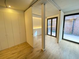 Piso En venta en El Raval, Barcelona photo 0