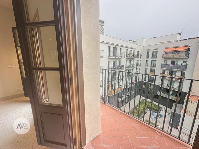 Piso En venta en El Raval, Barcelona photo 0