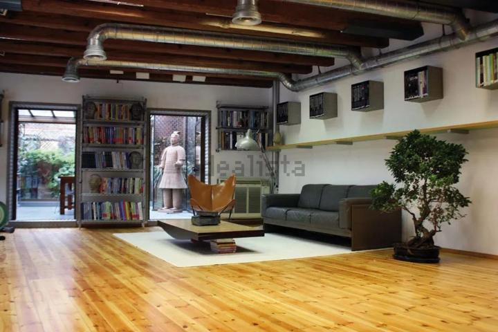 ¡Espaciosa oficina de 90 m²! photo 0