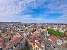 Oficina en alquiler – 320 m² en planta alta del Edificio Colón, Barcelona photo 0