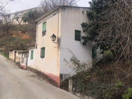 CASA DE PUEBLO CON PARCELA DE 3000 METROS PARA REFORMAR photo 0