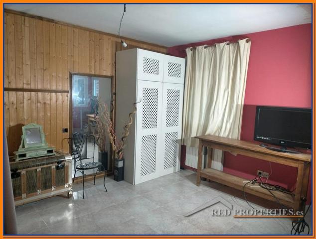 Unifamiliar Pareada En venta en Urb. La Pacheca, Chozas De Canales photo 0