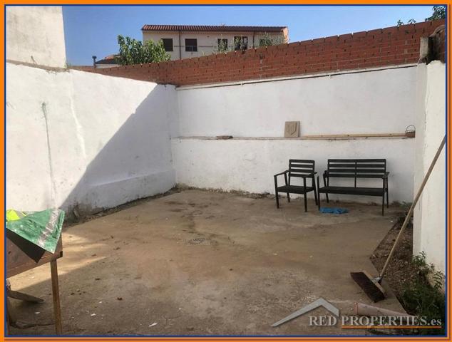 Casa De Pueblo En venta en Centro, Cedillo Del Condado photo 0