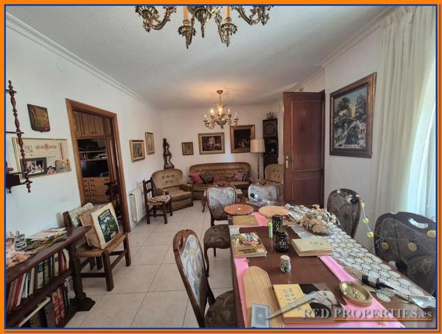 CASA DE PUEBLO CON 2 VIVIENDAS INDEPENDIENTES Y PARCELA DE 260M photo 0