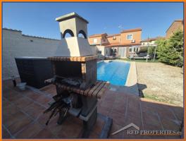 Venta Chalet con Piscina y Porche cerrado en Villamiel de Toledo photo 0