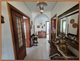 CASA CHALET CON PARCELA DE 260M Y 2 VIVIENDAS INDEPENDIENTES photo 0