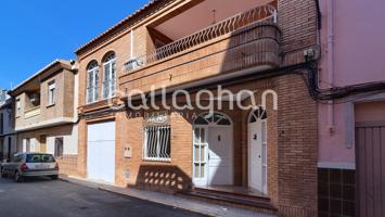 Vivienda Doble en Chilches: Una Oportunidad Única photo 0