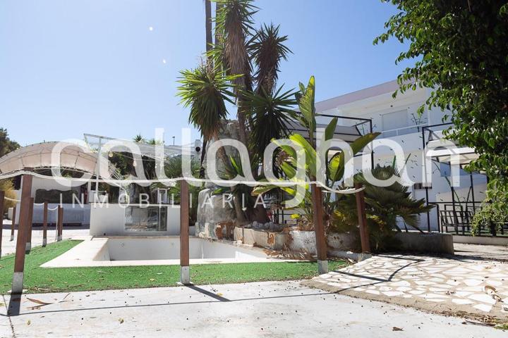 OPORTUNIDAD ÚNICA PARA INVERSORES – NAVE COMERCIAL MULTIUSOS EN PLENO CORAZÓN EMPRESARIAL DE XÀTIVA photo 0
