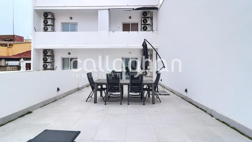 Vivienda reformada con una gran terraza y plaza de Garaje en Castellar photo 0