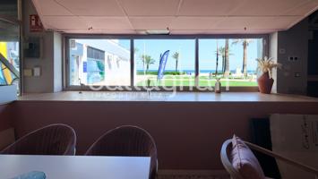 💥 EXCLUSIVO LOCAL EN PRIMERA LÍNEA DE MAR – 277 m² DE OPORTUNIDAD Y RENTABILIDAD 💥 photo 0