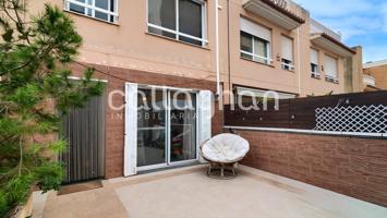 Chalet adosado en Calle Villanueva de los Infantes, Puerto de Sagunto photo 0