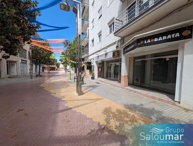 LOCAL EN VENTA - CENTRO DE SALOU photo 0