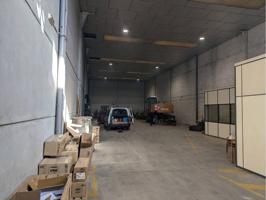 Nave comercial en alquiler en Palmete(41016) photo 0