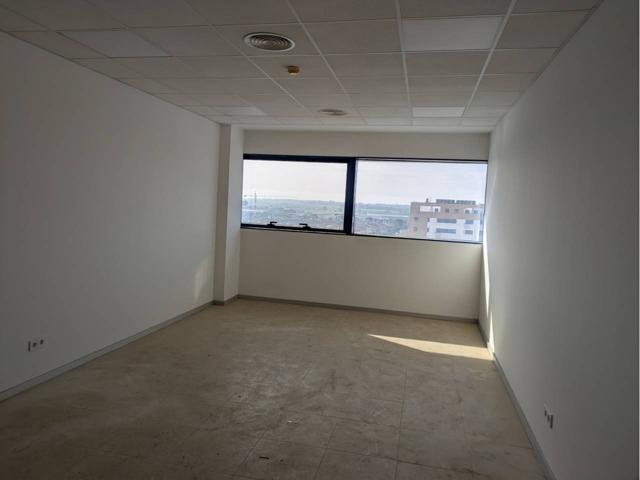 Oficina en alquiler en Torreblanca(41016) photo 0