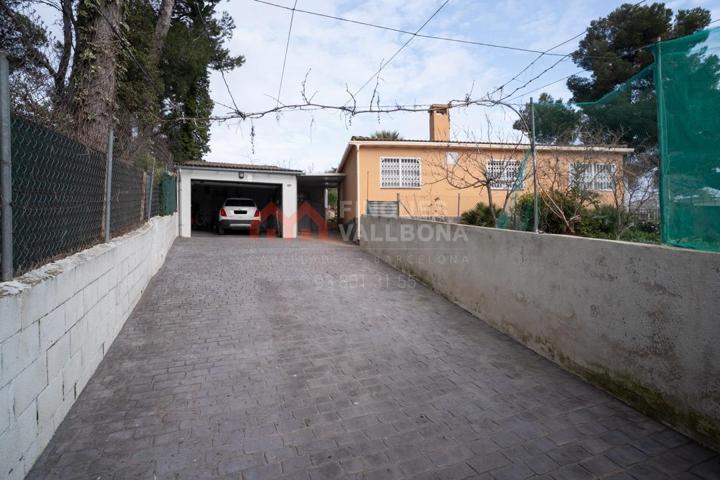 Casa En venta en Cataluna, La Torre De Claramunt photo 0