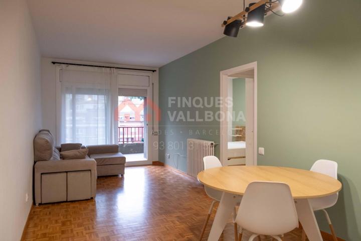 OPORTUNIDAD! Piso en Capellades listo para entrar a vivir – 145.000 € con parquing y trastero. photo 0