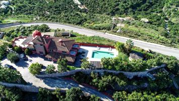 Unifamiliar En venta en Almuñécar - Velilla - Taramay, Almuñecar photo 0