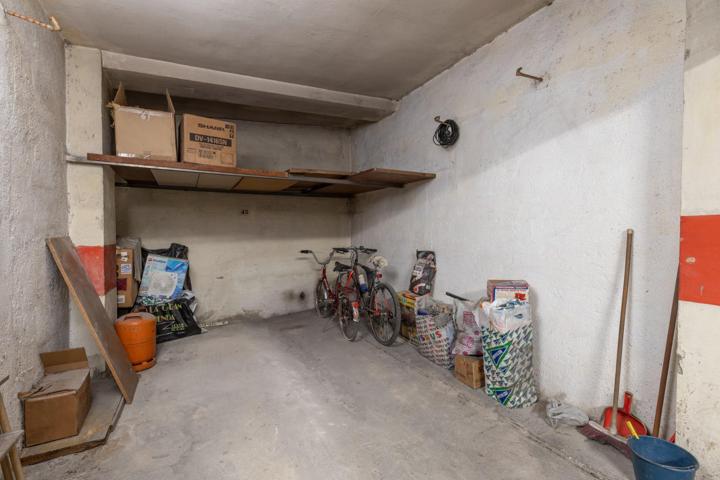 Parking En venta en Recogidas, Granada photo 0